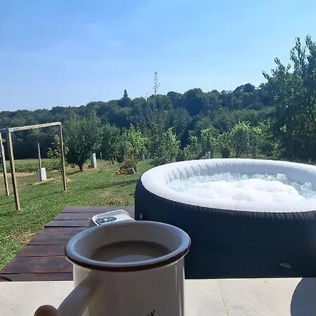Hisa Nad Vinogradom